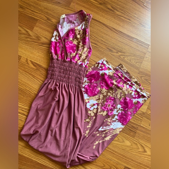 Floral Maxi Dress in Purple and Pink - Picture 5 of 5